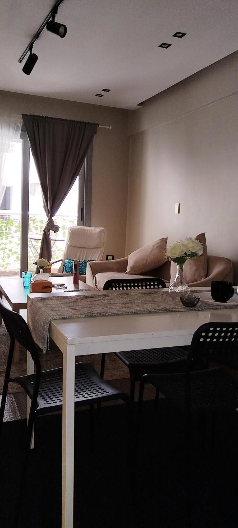 Fakhr Apartment *
